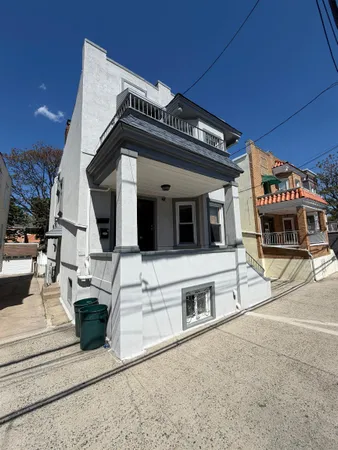 $2,800 | 214 72nd Street, Unit 2, North Bergen, NJ 07047