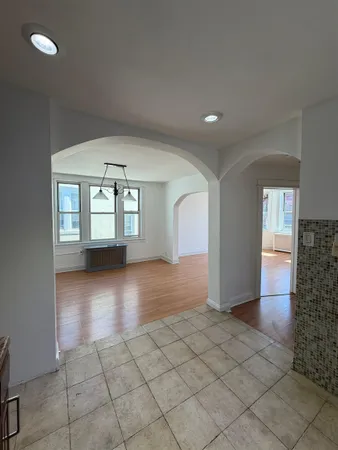 $2,800 | 214 72nd Street, Unit 2, North Bergen, NJ 07047