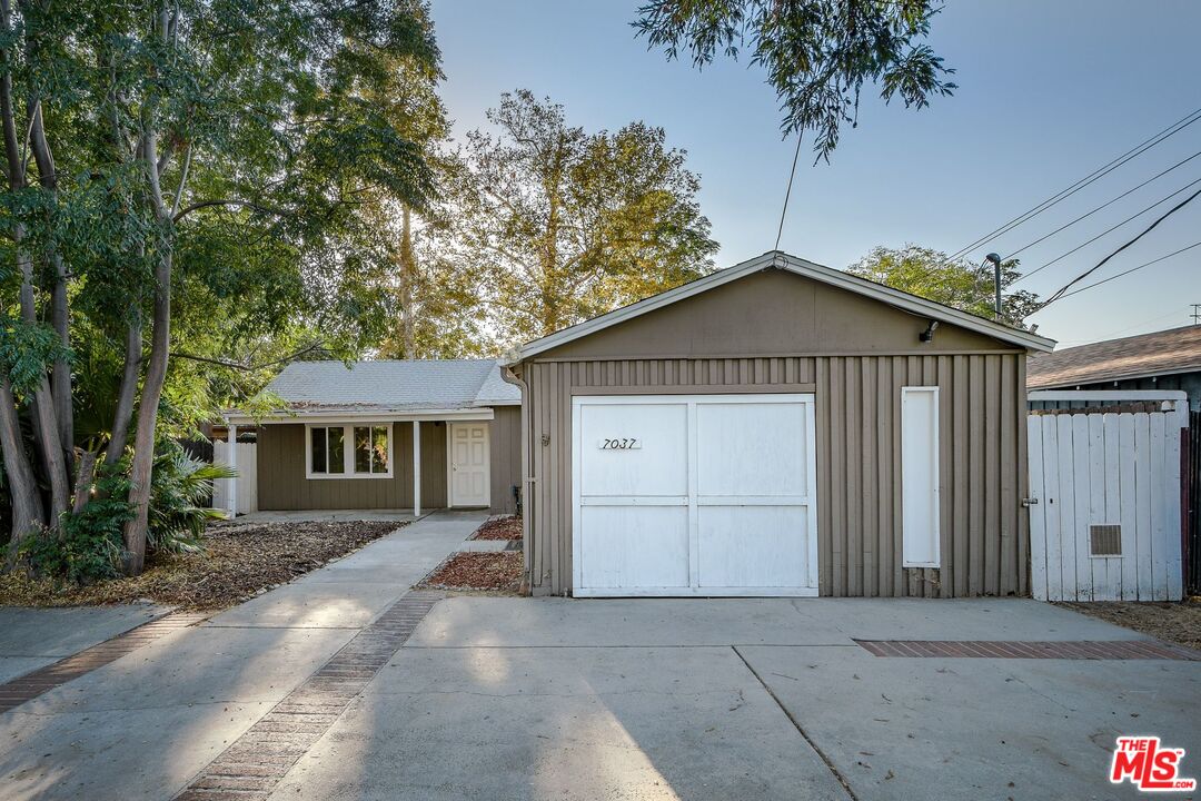 7037 Rhea Avenue Reseda, CA 91335 - Photo 3 of 35 Gallery Image 3