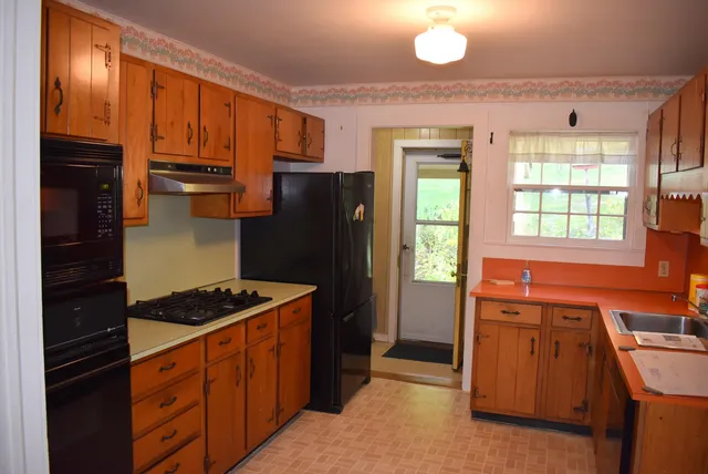 $395,000 | 194 Wood Lane, Brandon, VT 05733