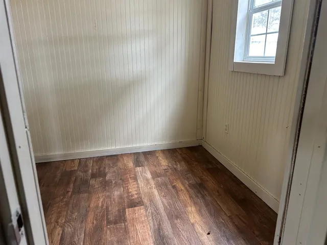 $1,000 | 16729 Malibu Drive, Unit 30, Flint, TX 75762