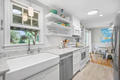 $779,900 | 10 Polly Seabury Way, Eastham, MA 02642