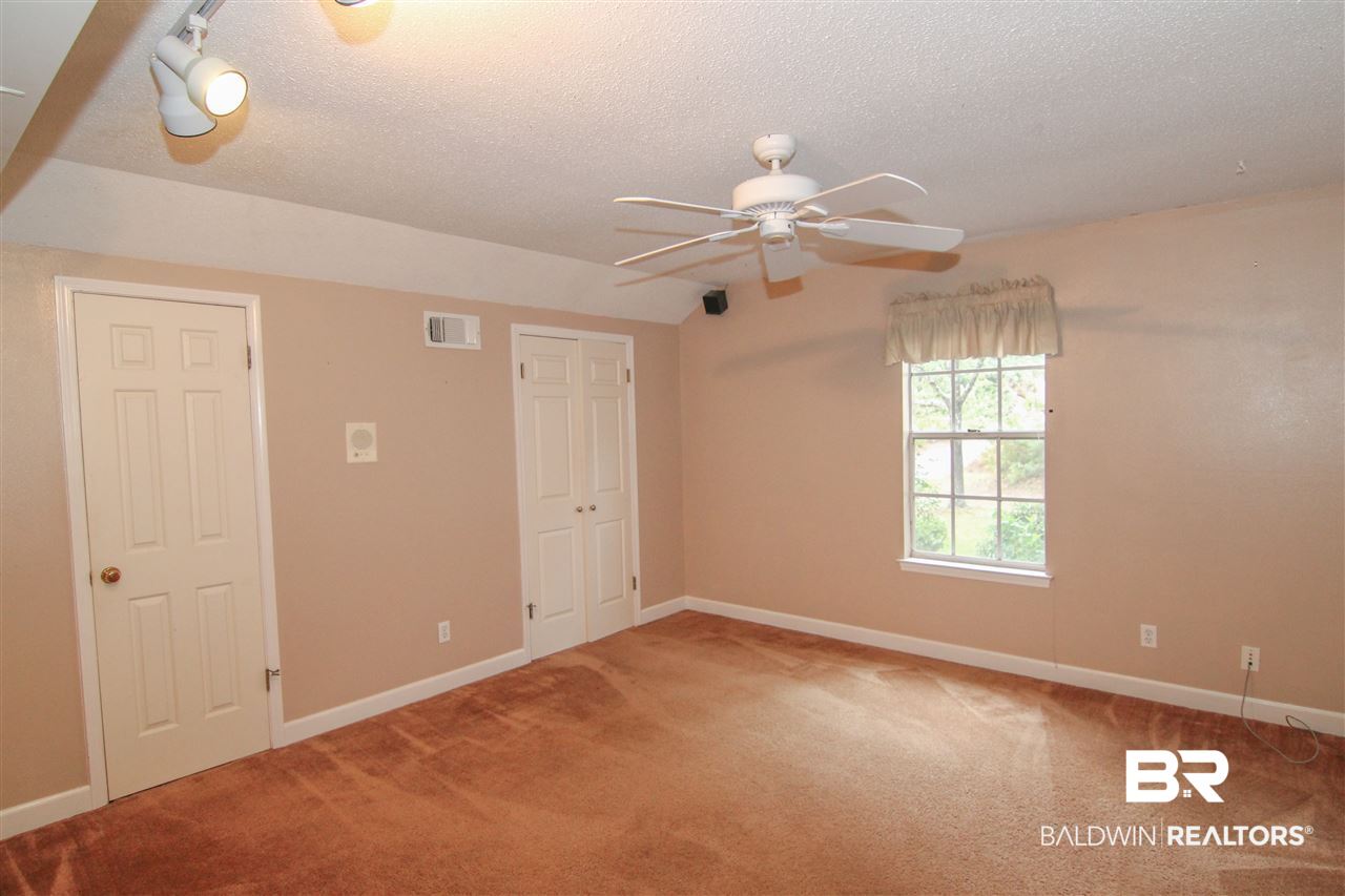 106 Pineview Circle Daphne, AL 36526 - Photo 17 of 26 Bedroom 3