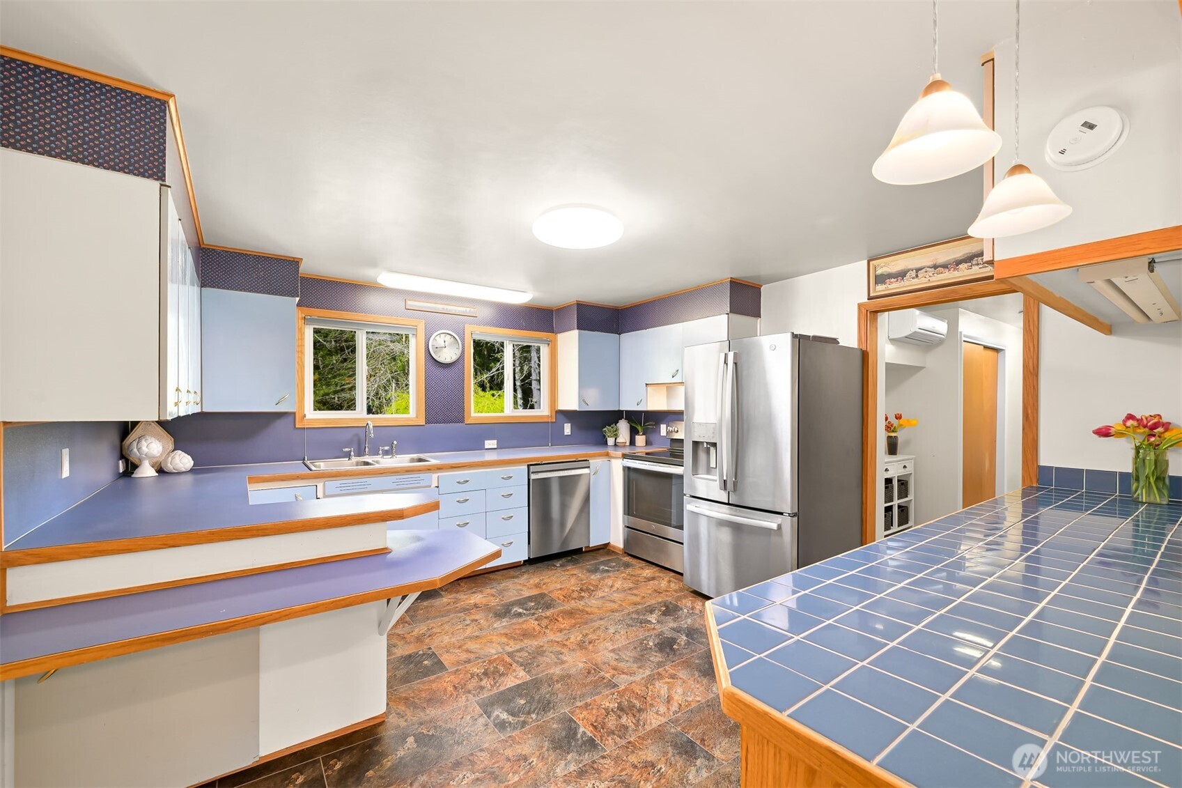 215 Shallow Shore Road Bellingham, WA 98229 - Photo 17 of 37