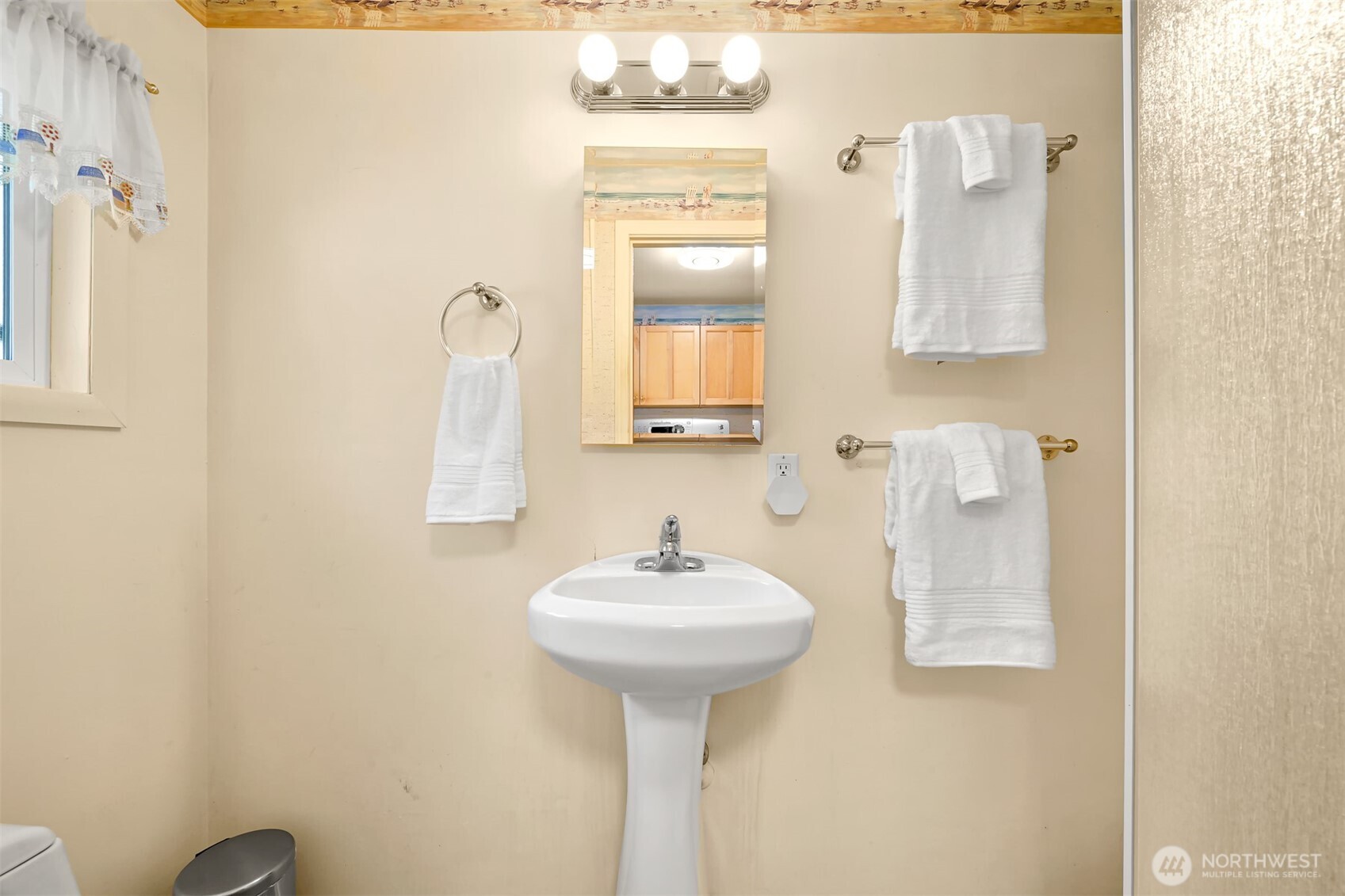 215 Shallow Shore Road Bellingham, WA 98229 - Photo 27 of 37