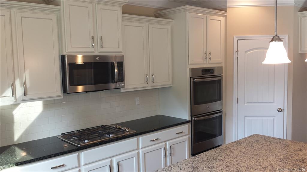 1806 Larkspur Way, Unit 196 Fort Mill, SC 29708 - Photo 15 of 24