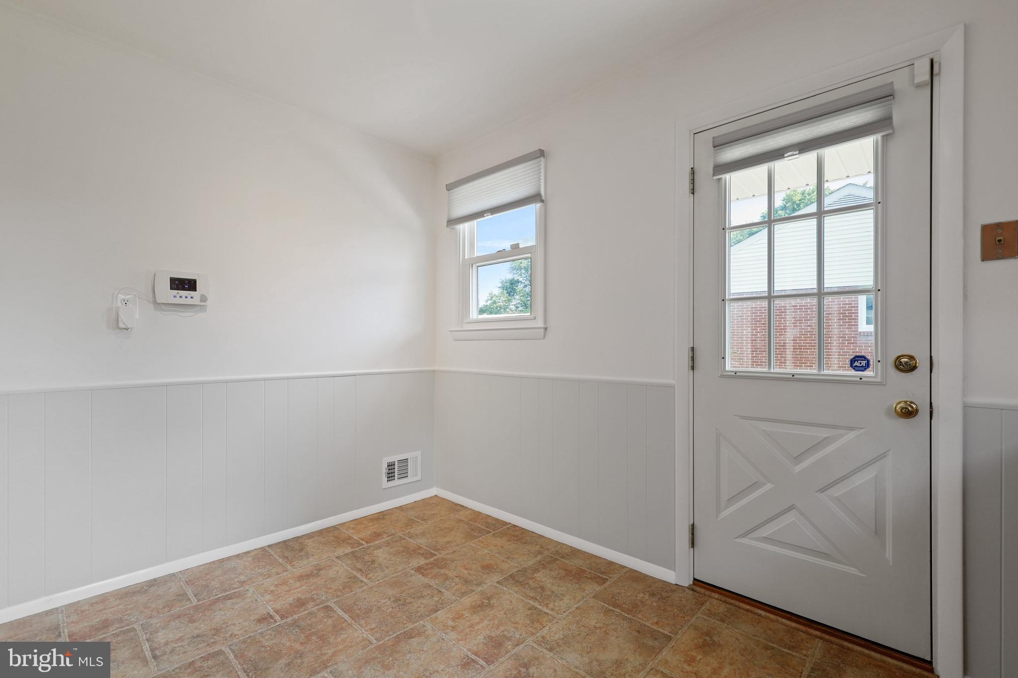 9515 Dawnvale Road Baltimore, MD 21236 - Photo 13 of 34