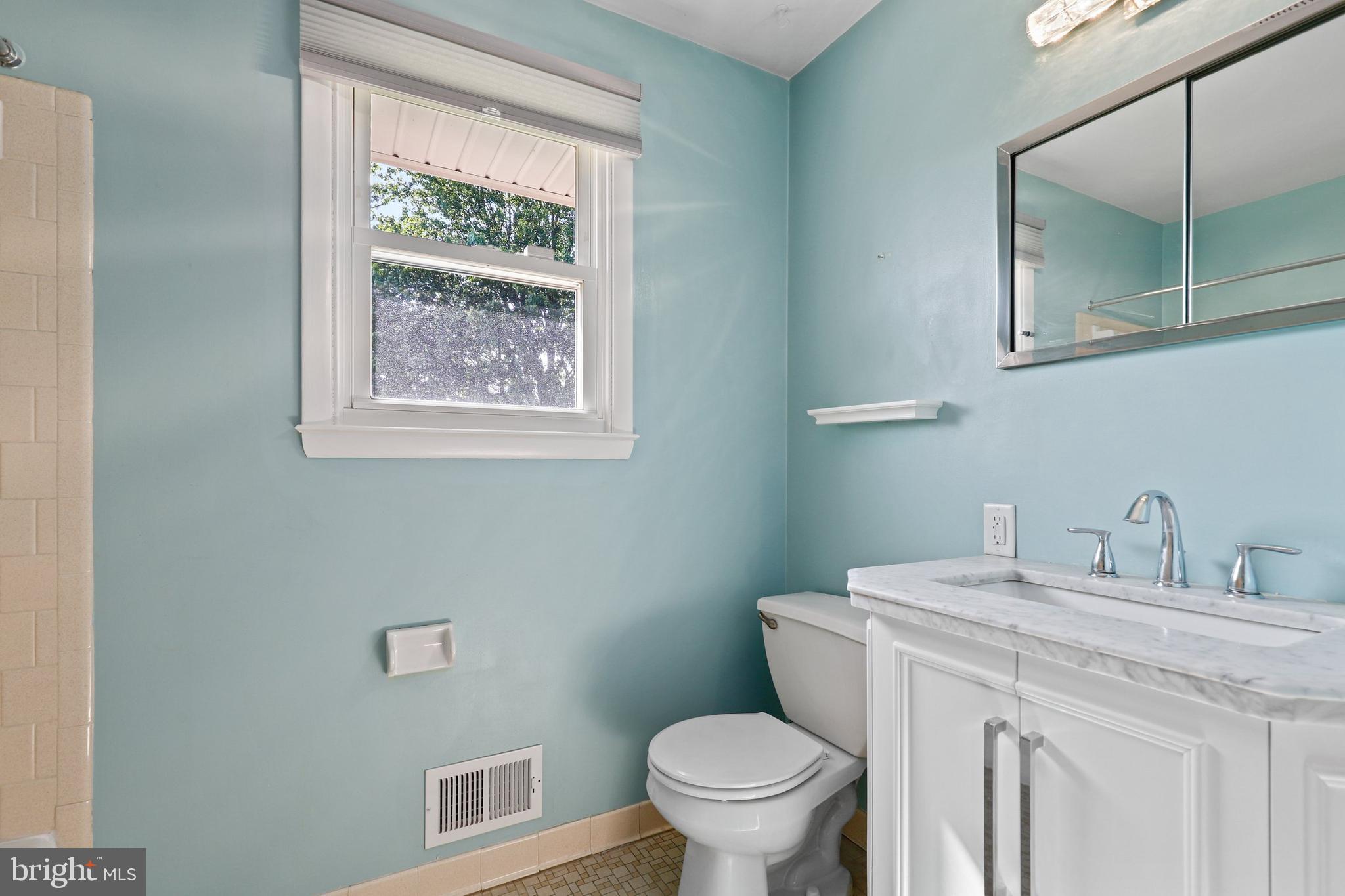 9515 Dawnvale Road Baltimore, MD 21236 - Photo 24 of 34