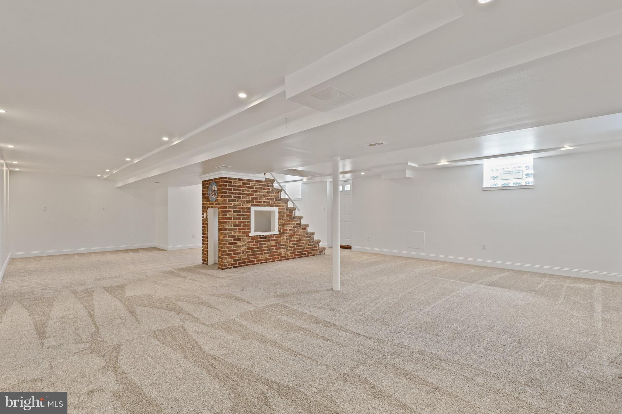 9515 Dawnvale Road Baltimore, MD 21236 - Photo 27 of 34
