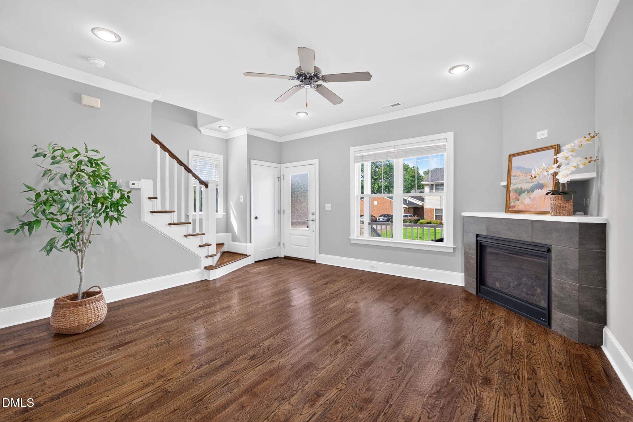 207 Camden Street Raleigh, NC 27601 - Photo 9 of 40 36_DSC_2181