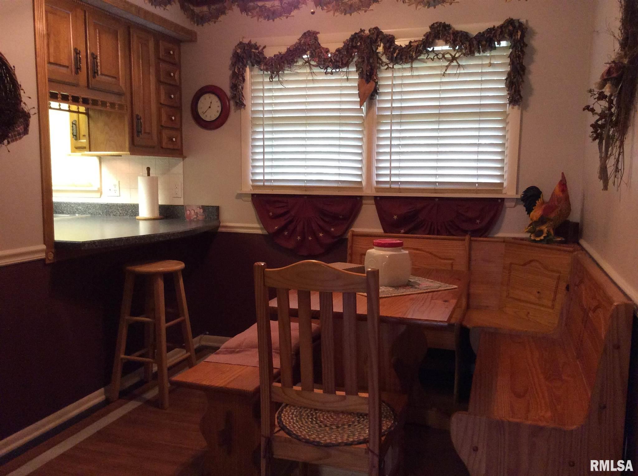 10801 East Cedar Hls Road Mount Vernon, IL 62864 - Photo 3 of 31 Gallery Image 3
