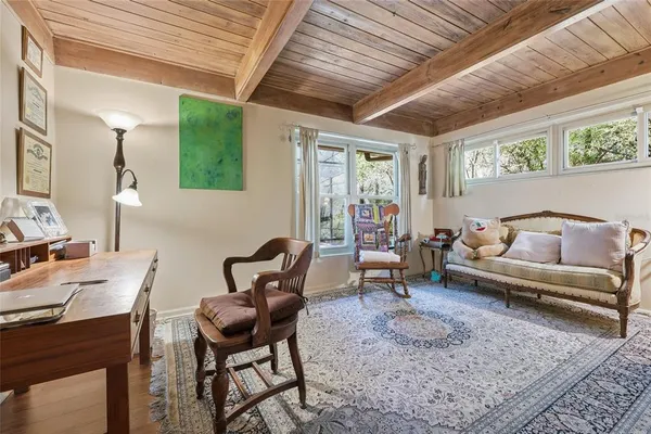 $1,055,000 | 2074 Northwest 11th Road, Gainesville, FL 32605