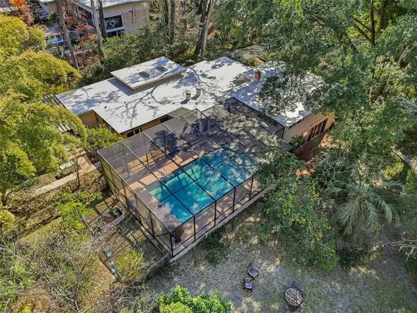 $1,055,000 | 2074 Northwest 11th Road, Gainesville, FL 32605