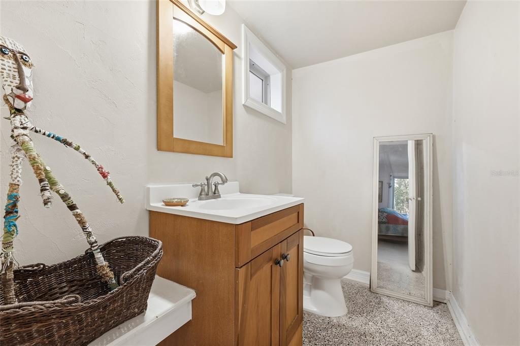 2074 Northwest 11th Road Gainesville, FL 32605 - Photo 34 of 64