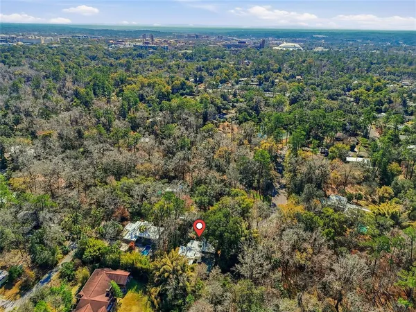 $1,055,000 | 2074 Northwest 11th Road, Gainesville, FL 32605