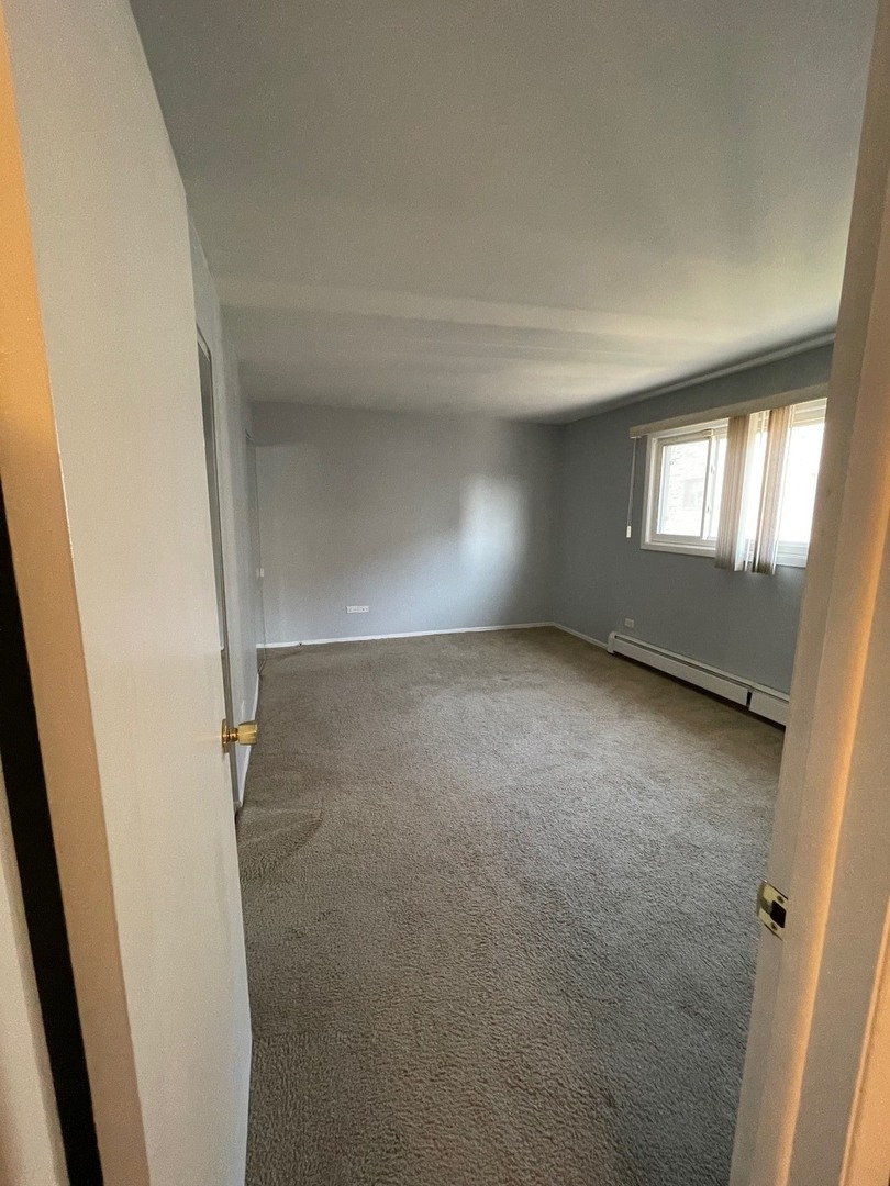 8203 Niles Center Road, Unit 3C Skokie, IL 60077 - Photo 15 of 20