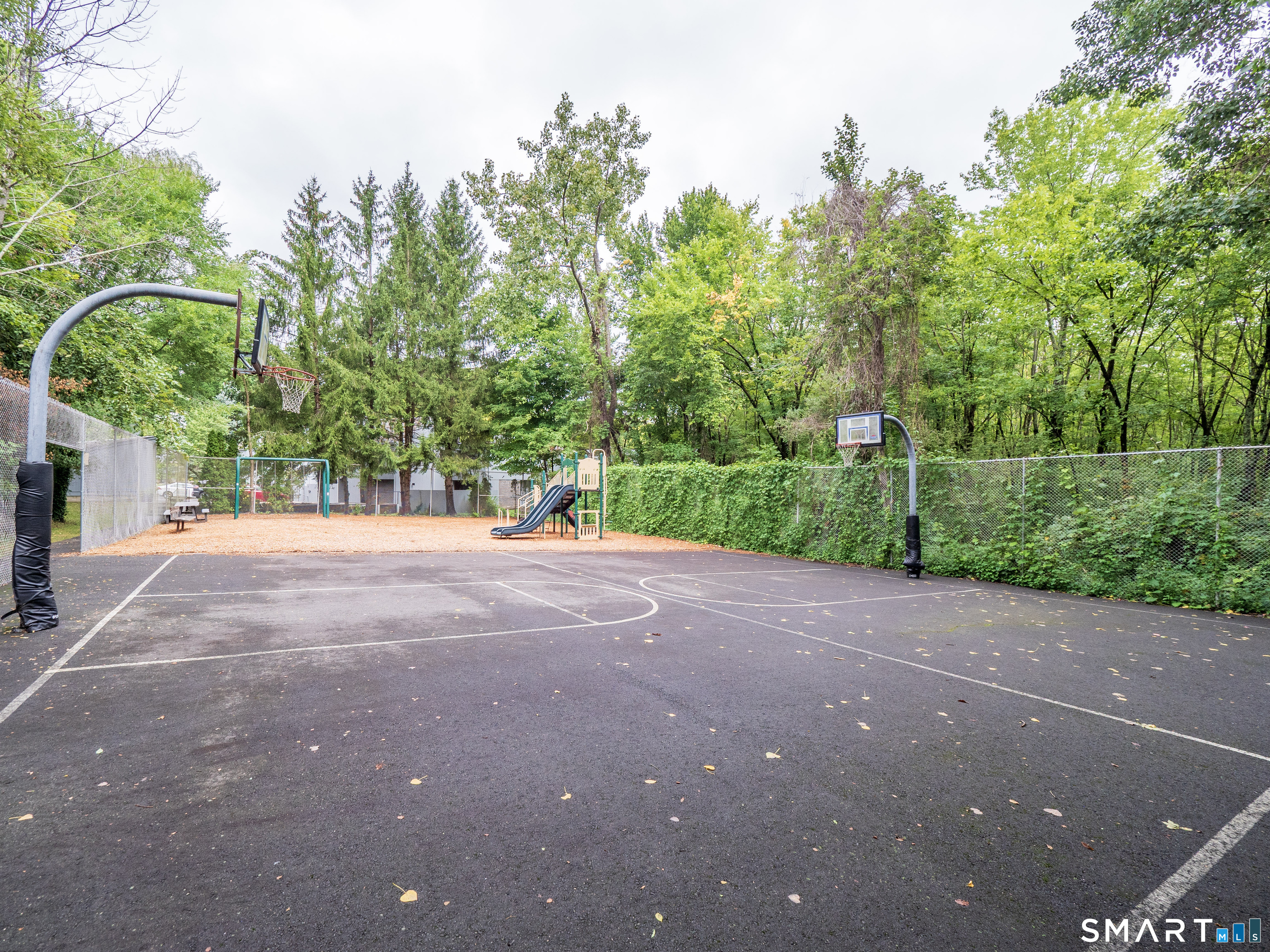 3 Sugar Maple Lane, Unit 6 Ridgefield, CT 06877 - Photo 24 of 27