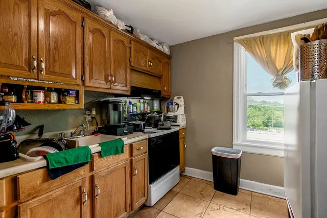 $379,000 | 1 McGrew Grove, Kansas City, KS 66101