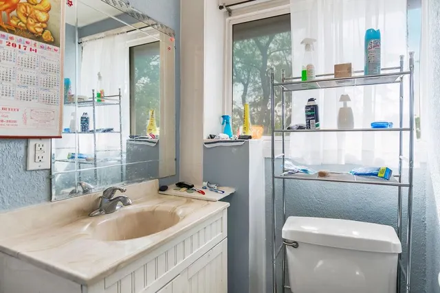 $379,000 | 1 McGrew Grove, Kansas City, KS 66101