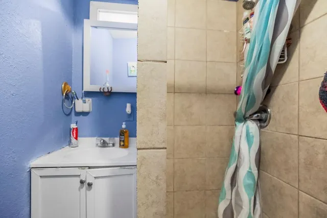 $379,000 | 1 McGrew Grove, Kansas City, KS 66101