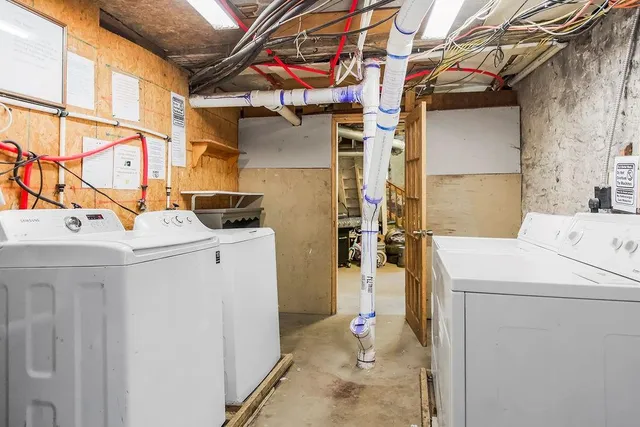 $379,000 | 1 McGrew Grove, Kansas City, KS 66101