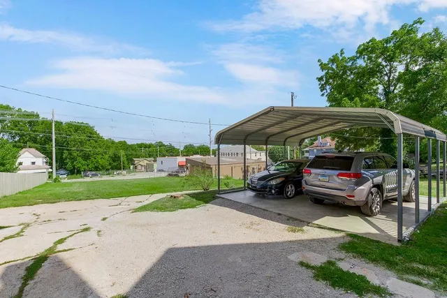 $379,000 | 1 McGrew Grove, Kansas City, KS 66101