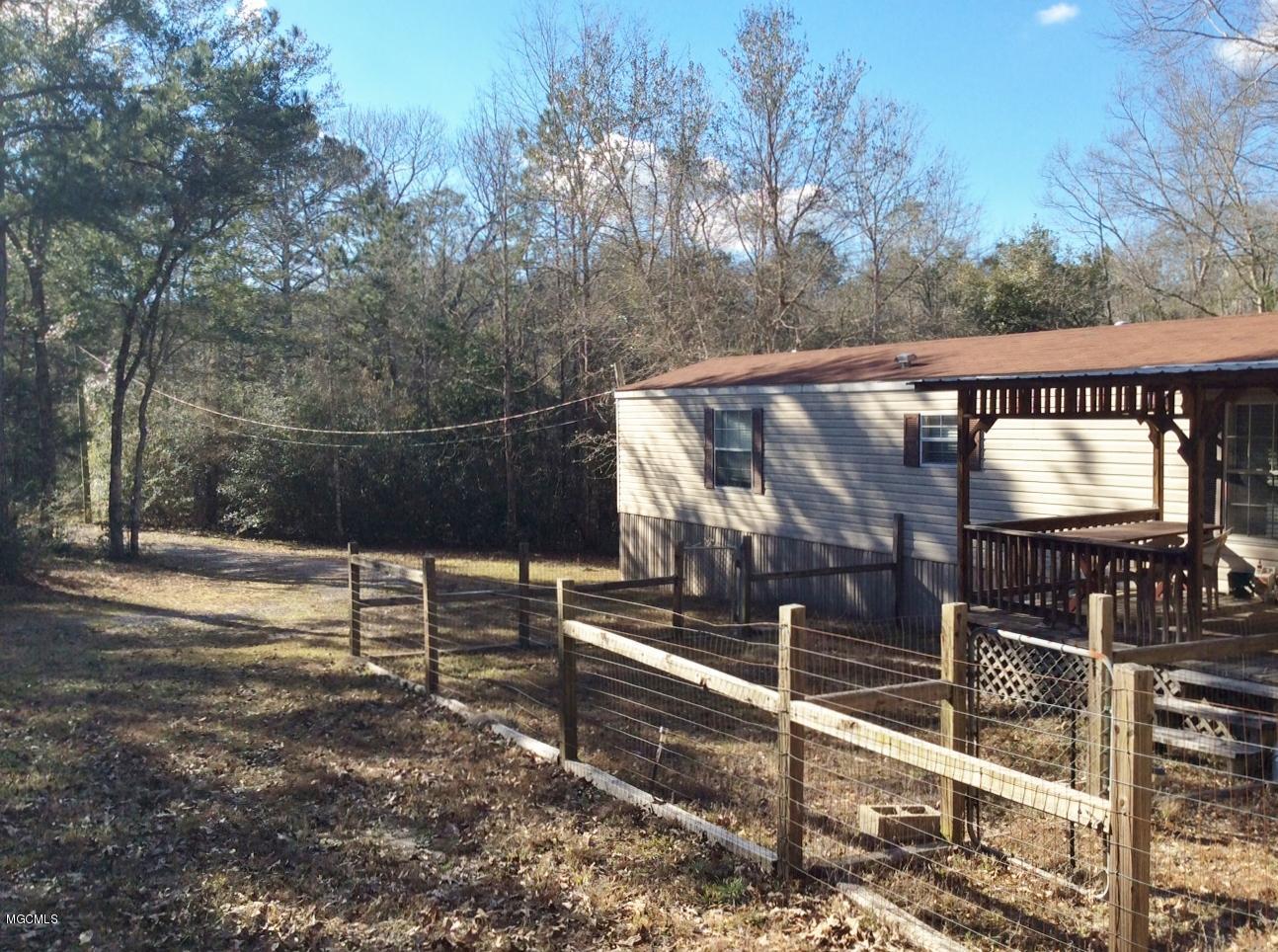 76 Elmer Smith Road Lumberton, MS 39455 - Photo 3 of 20 FRONT EXTERIOR