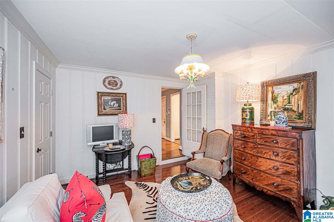 1811 Kensington Road Birmingham, AL 35209 - Photo 12 of 45