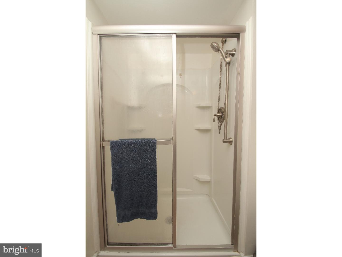 11959 Dumont Road Philadelphia, PA 19116 - Photo 16 of 25 Gallery Image 16