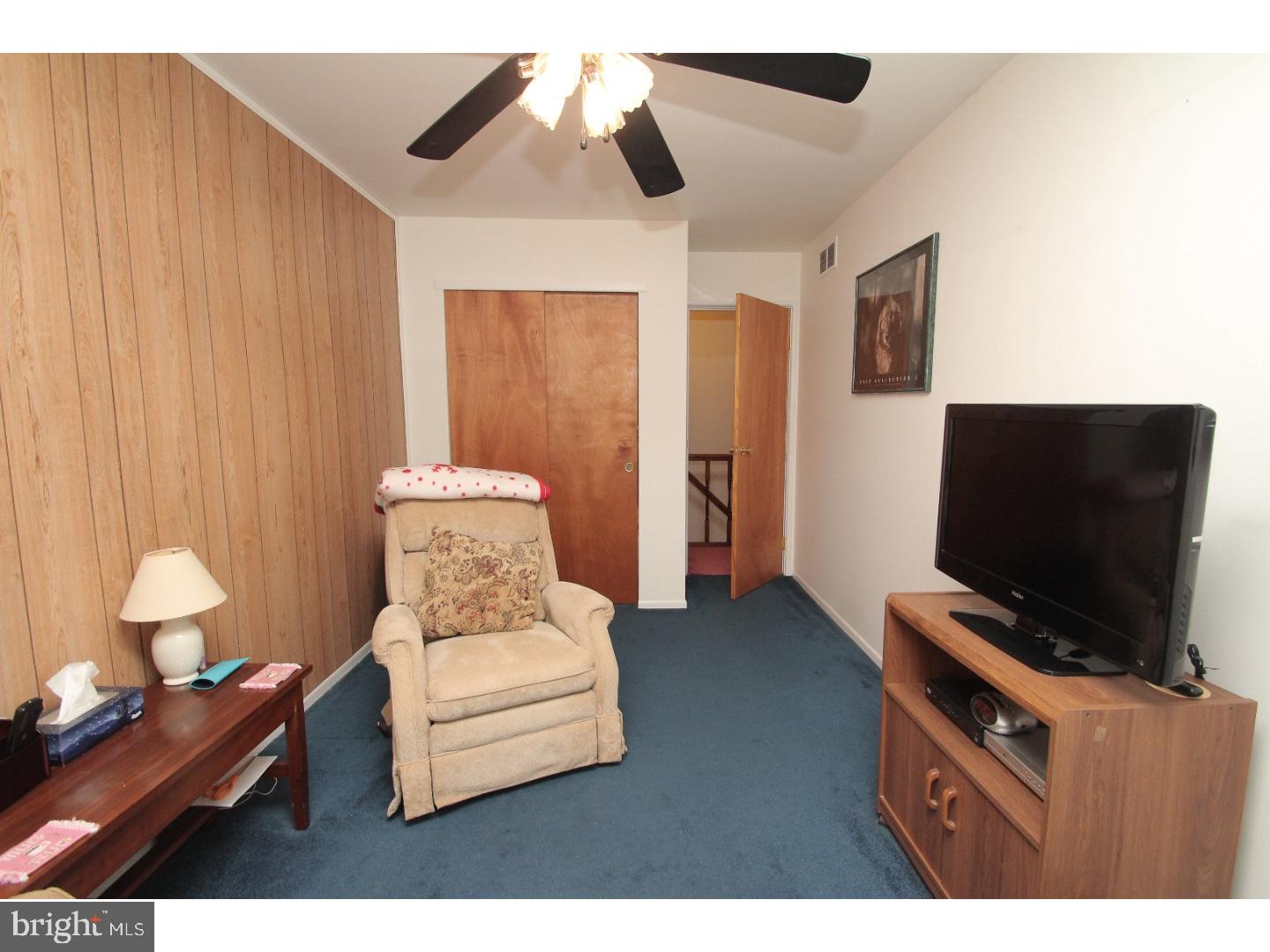11959 Dumont Road Philadelphia, PA 19116 - Photo 19 of 25 Bedroom 3