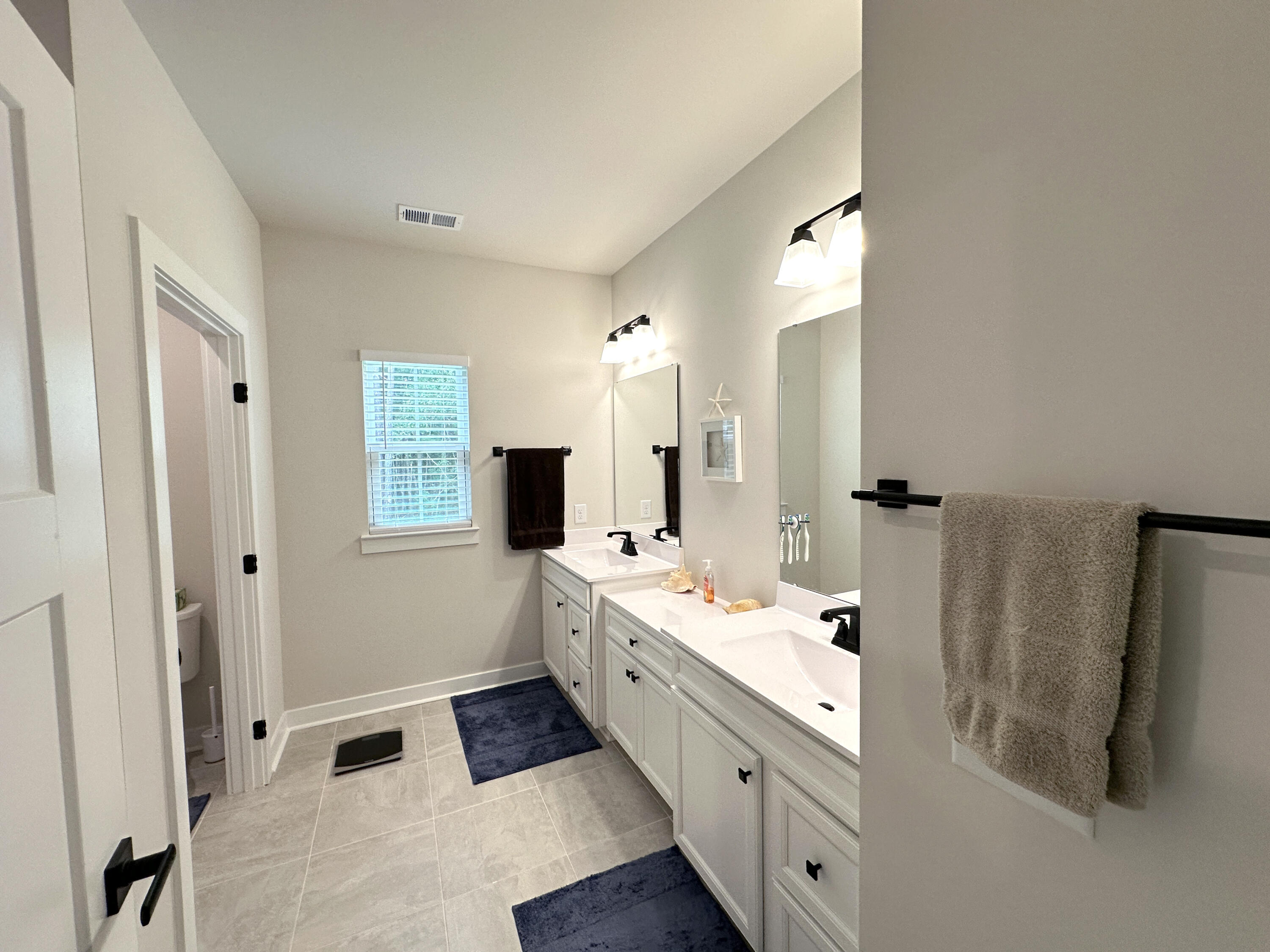 983 Awendaw Lakes Boulevard Awendaw, SC 29429 - Photo 23 of 64 Masterbath 3