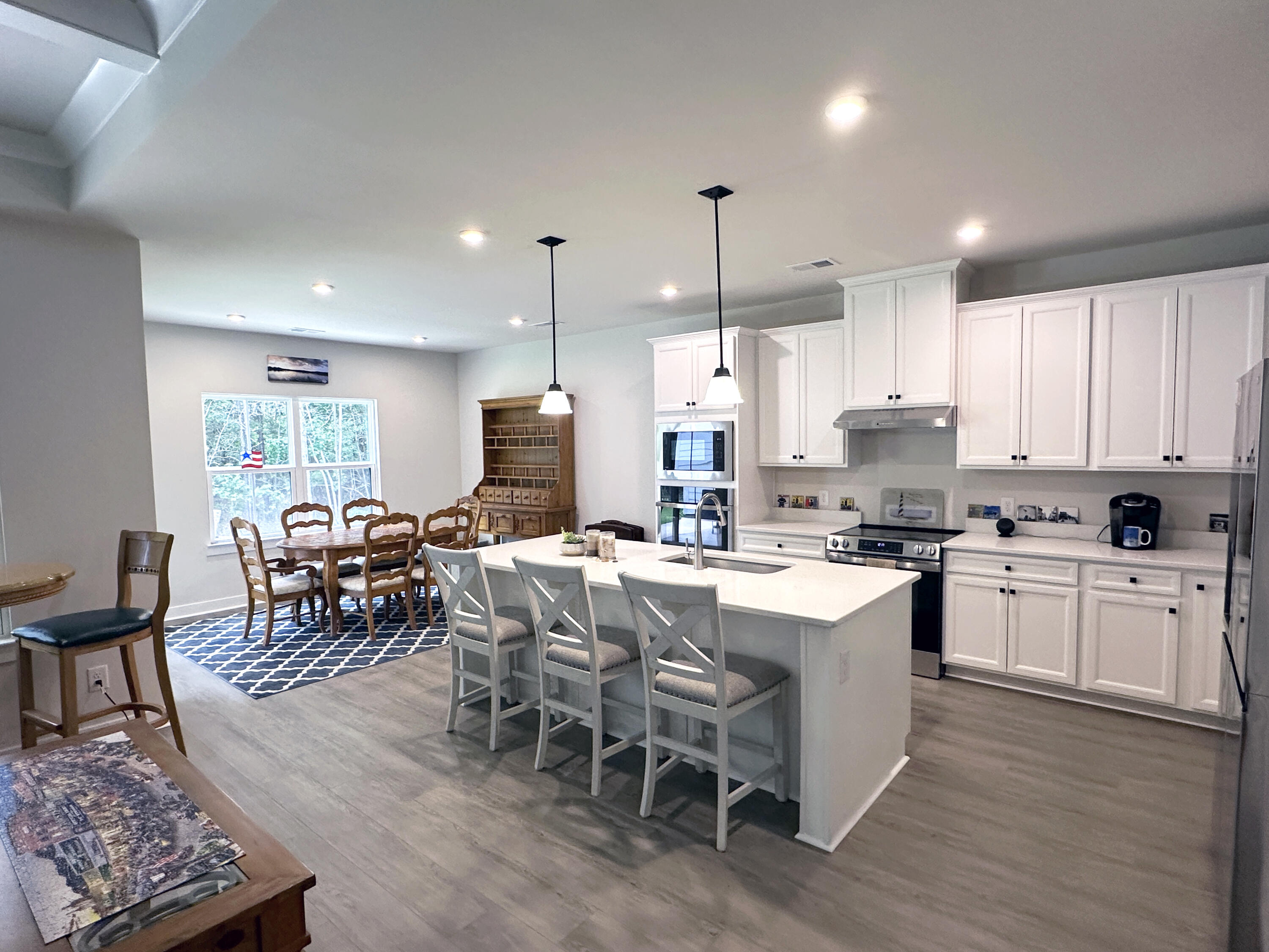 983 Awendaw Lakes Boulevard Awendaw, SC 29429 - Photo 4 of 64 Kitchen - Dining Roiom