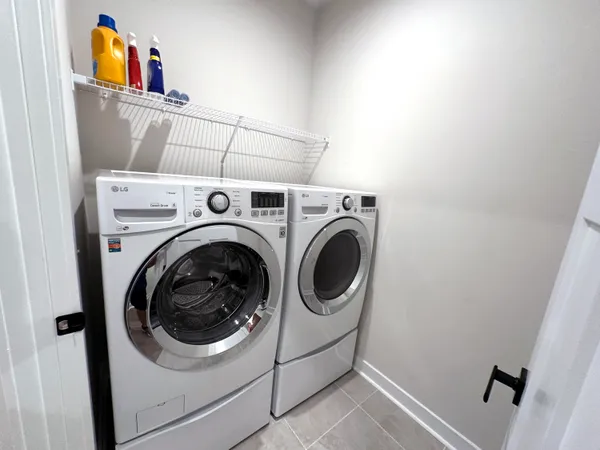 $819,900 | 983 Awendaw Lakes Boulevard, Awendaw, SC 29429