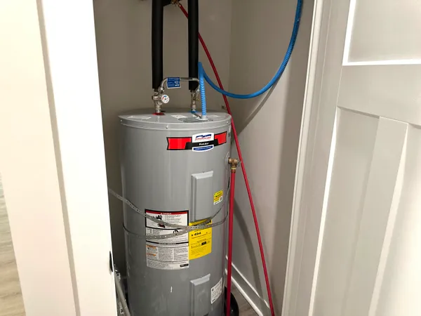 $819,900 | 983 Awendaw Lakes Boulevard, Awendaw, SC 29429