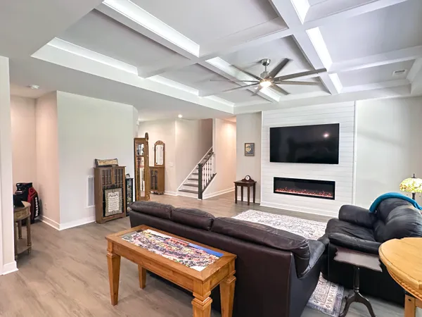 $819,900 | 983 Awendaw Lakes Boulevard, Awendaw, SC 29429