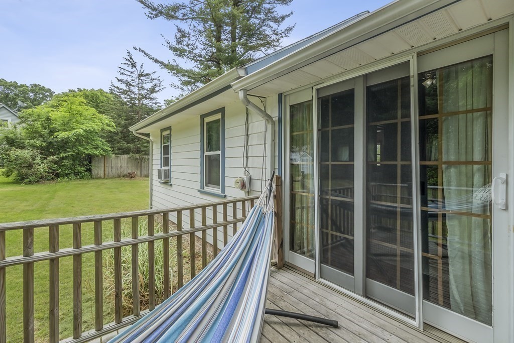7 Chestnut Road Norfolk, MA 02056 - Photo 15 of 30 Gallery Image 15