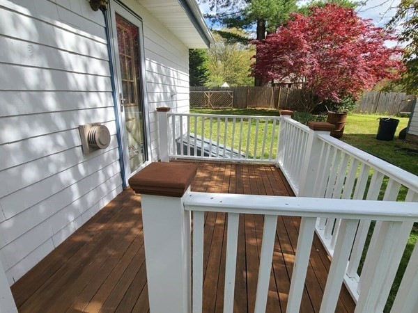 7 Chestnut Road Norfolk, MA 02056 - Photo 23 of 30 Gallery Image 23