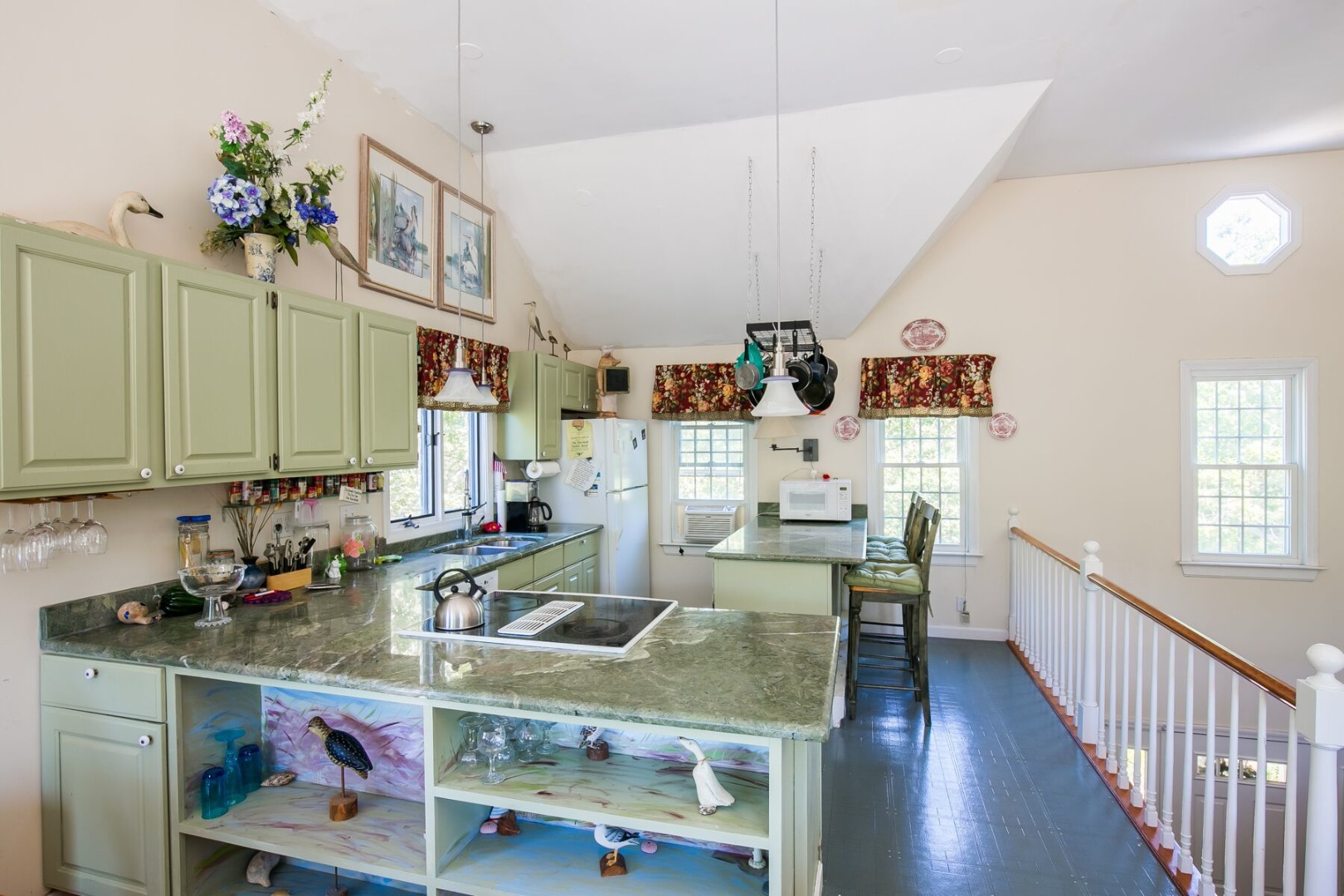 44 West Farm Road West Tisbury, MA 02568 - Photo 4 of 10 Gallery Image 4
