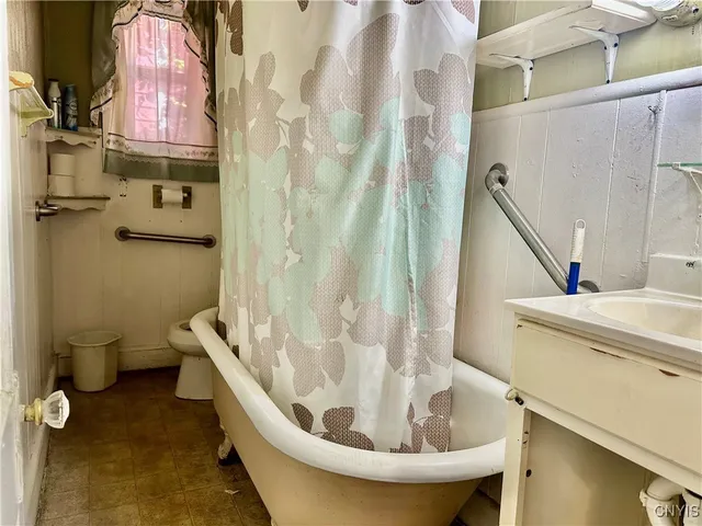 $89,500 | 1541 Dudley Avenue, Utica, NY 13501