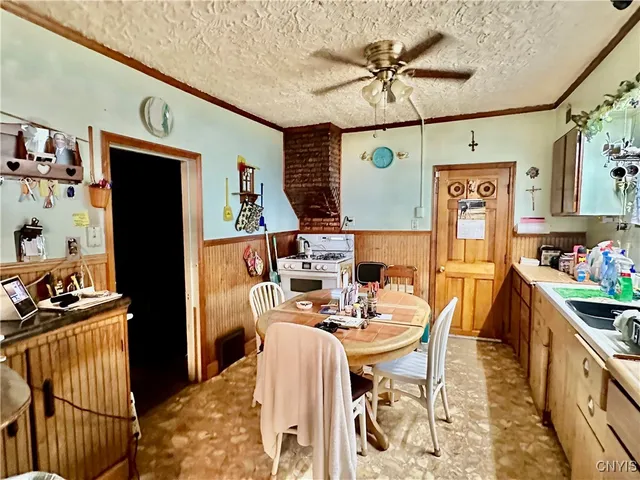 $89,500 | 1541 Dudley Avenue, Utica, NY 13501