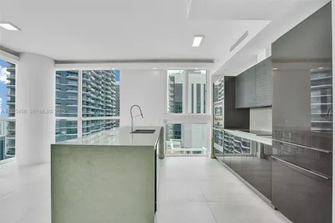 $945,000 | 1080 Brickell Avenue, Unit 4109, Miami, FL 33131