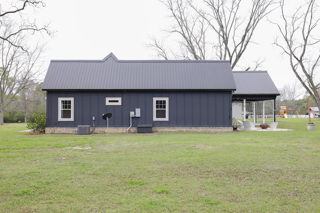9846 County Road 49 Slocomb, AL 36375 - Photo 10 of 53