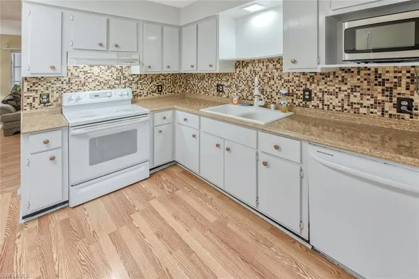$2,200 | 42 4th Street, Bonita Springs, FL 34134