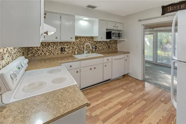 $2,200 | 42 4th Street, Bonita Springs, FL 34134