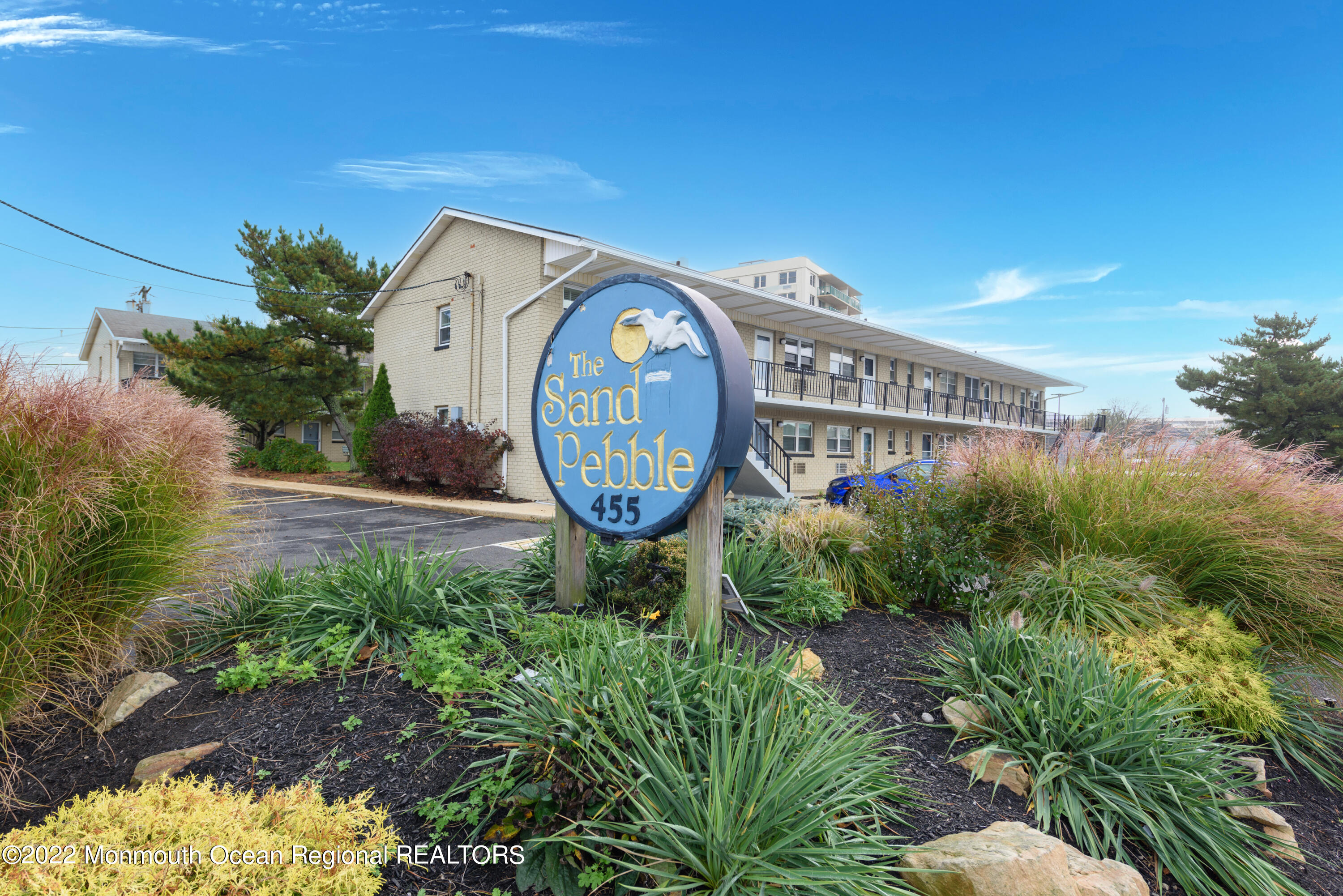 455 Ocean Boulevard, Unit 26 Long Branch, NJ 07740 - Photo 9 of 11 Sand Pebble