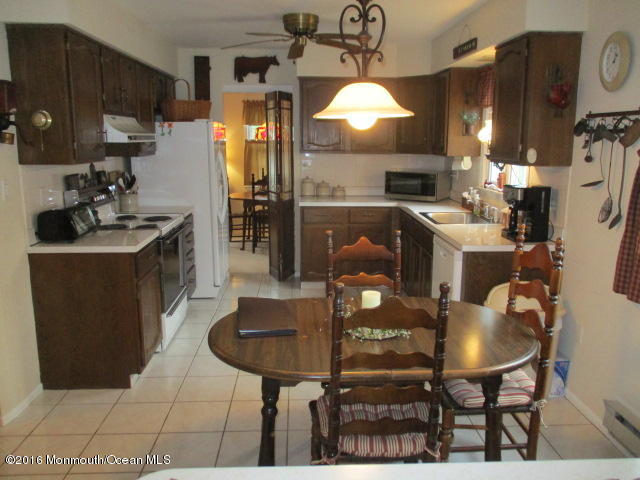 30 Abbey Road Brick, NJ 08723 - Photo 8 of 26 IMG_2266