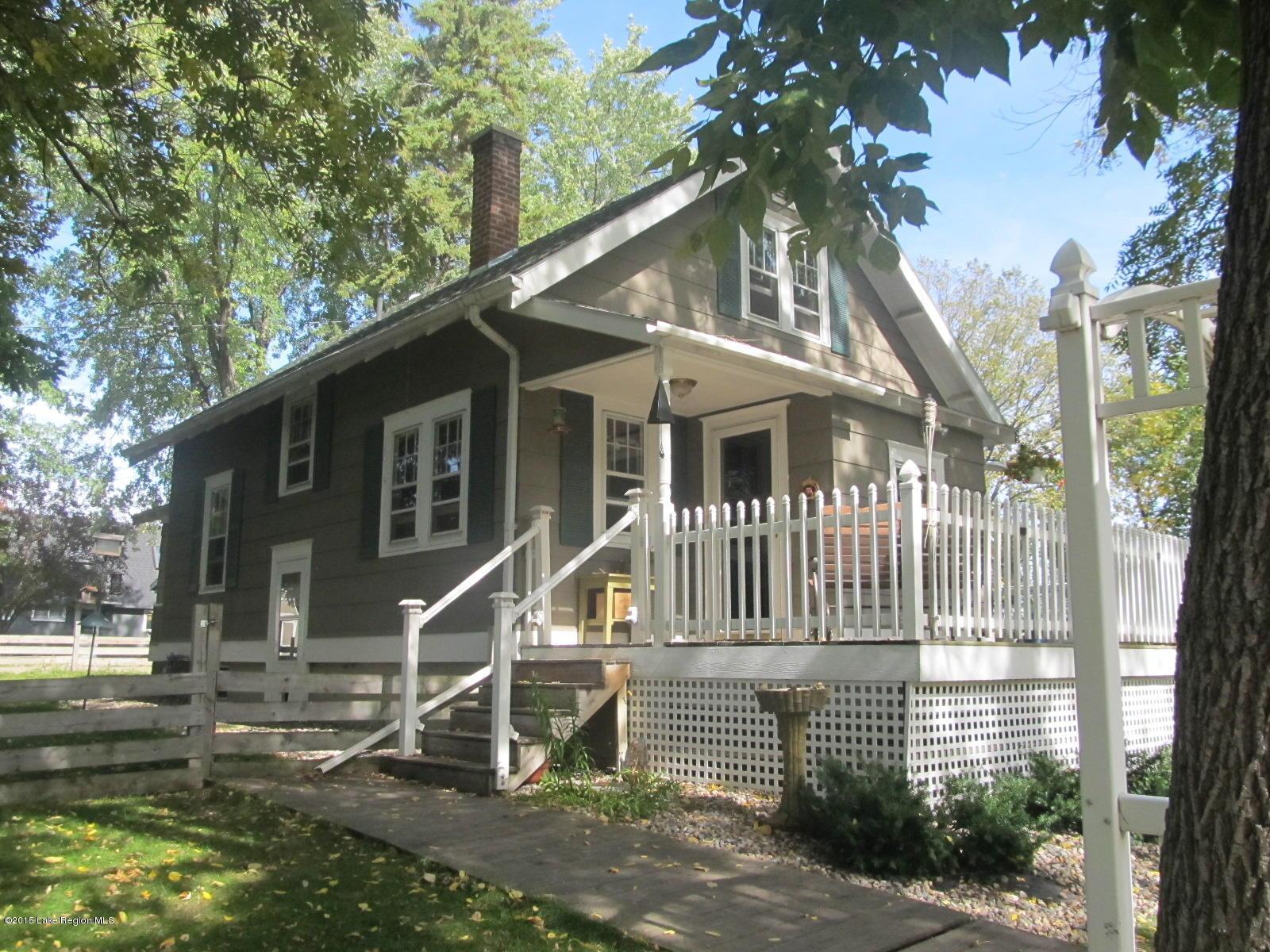 814 Riverside Court Fergus Falls, MN 56537 - Photo 1 of 1 Gallery Image 1