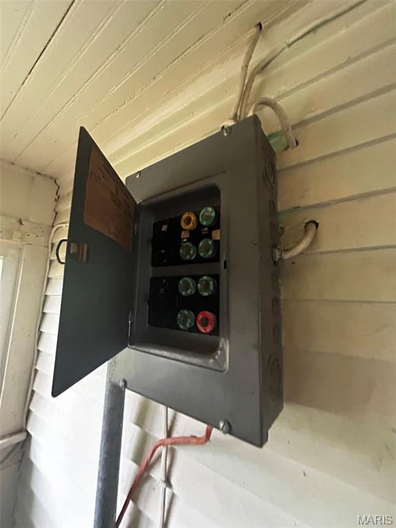 529 North 2nd Street Witt, IL 62094 - Photo 25 of 51