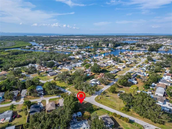 $69,000 | 1104 East College Avenue, Ruskin, FL 33570