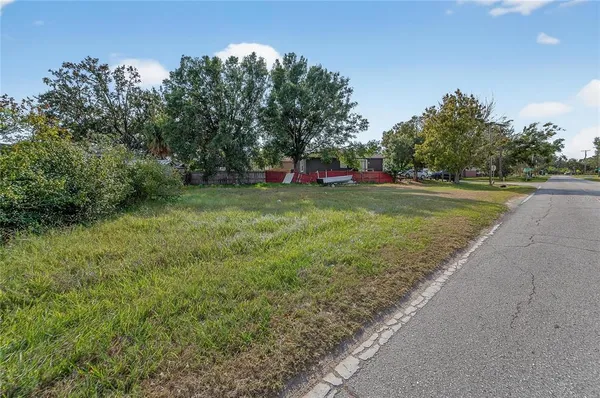 $69,000 | 1104 East College Avenue, Ruskin, FL 33570